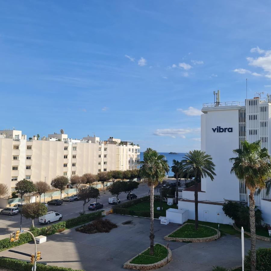 Tabbu Ibiza Apartments Playa d'en Bossa Ngoại thất bức ảnh