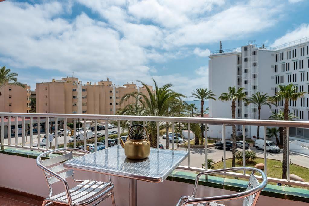 Tabbu Ibiza Apartments Playa d'en Bossa Ngoại thất bức ảnh